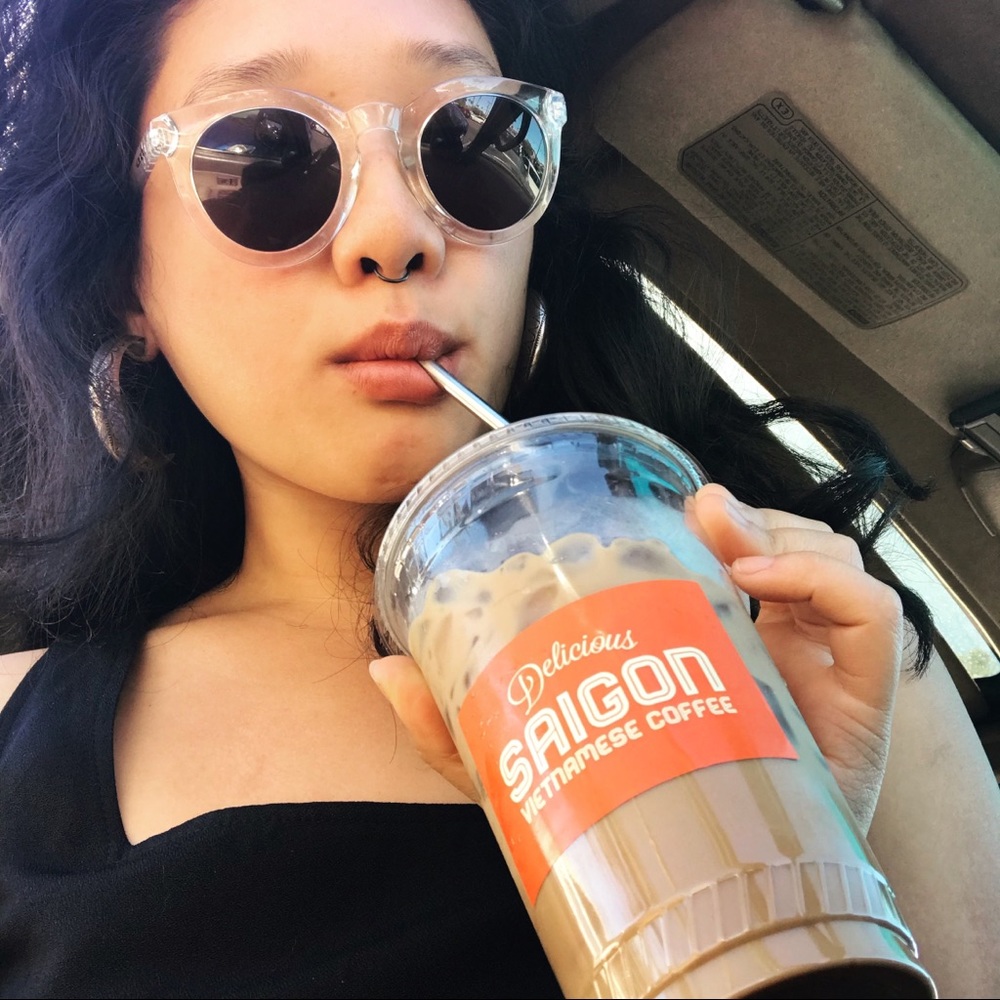 Meet your Posher, Hien